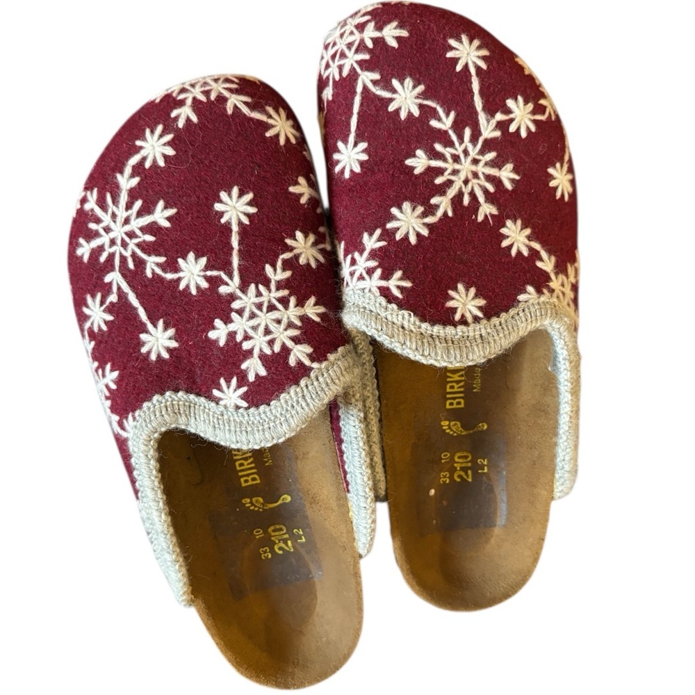 Birkenstock Girls' Wool Felt Clogs Sz 2 Red White Snowflake Design Lightweight